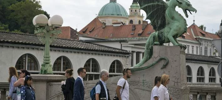 Πρόστιμο 3.500 ευρώ σε δήμαρχο στη Σλοβενία για σεξιστικό σχόλιο